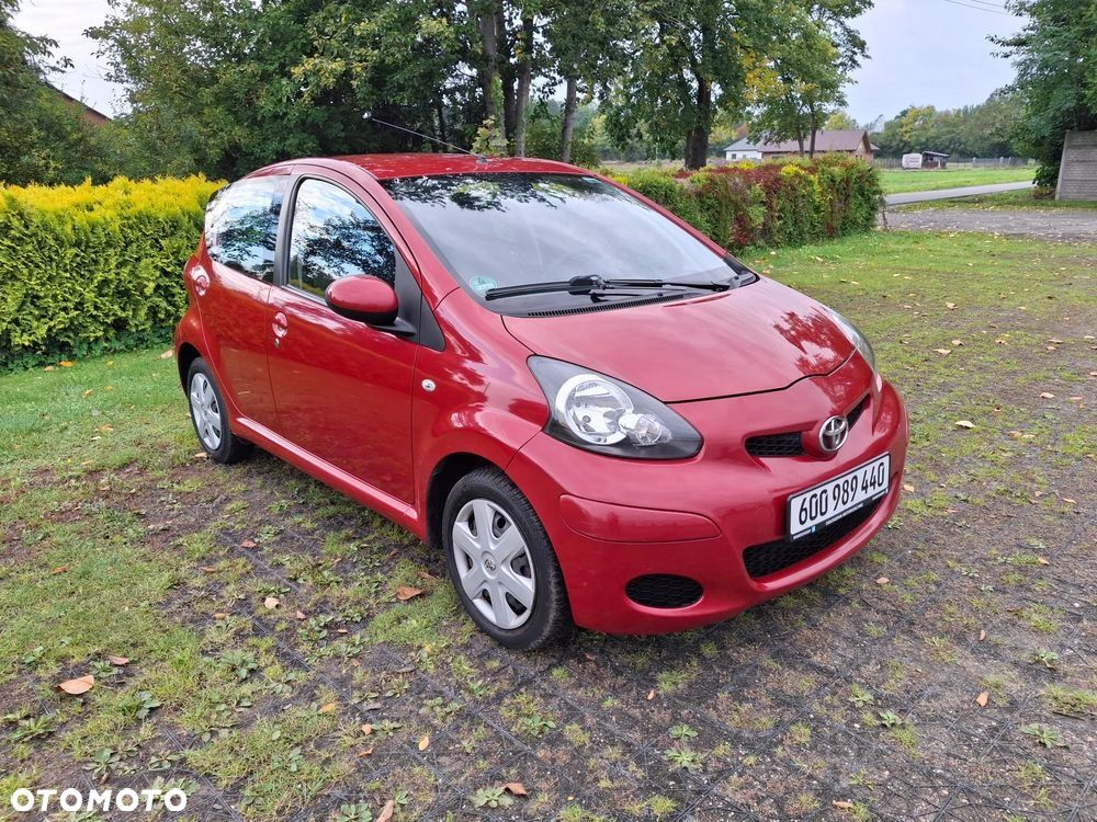 Toyota Aygo 2011 photo 4