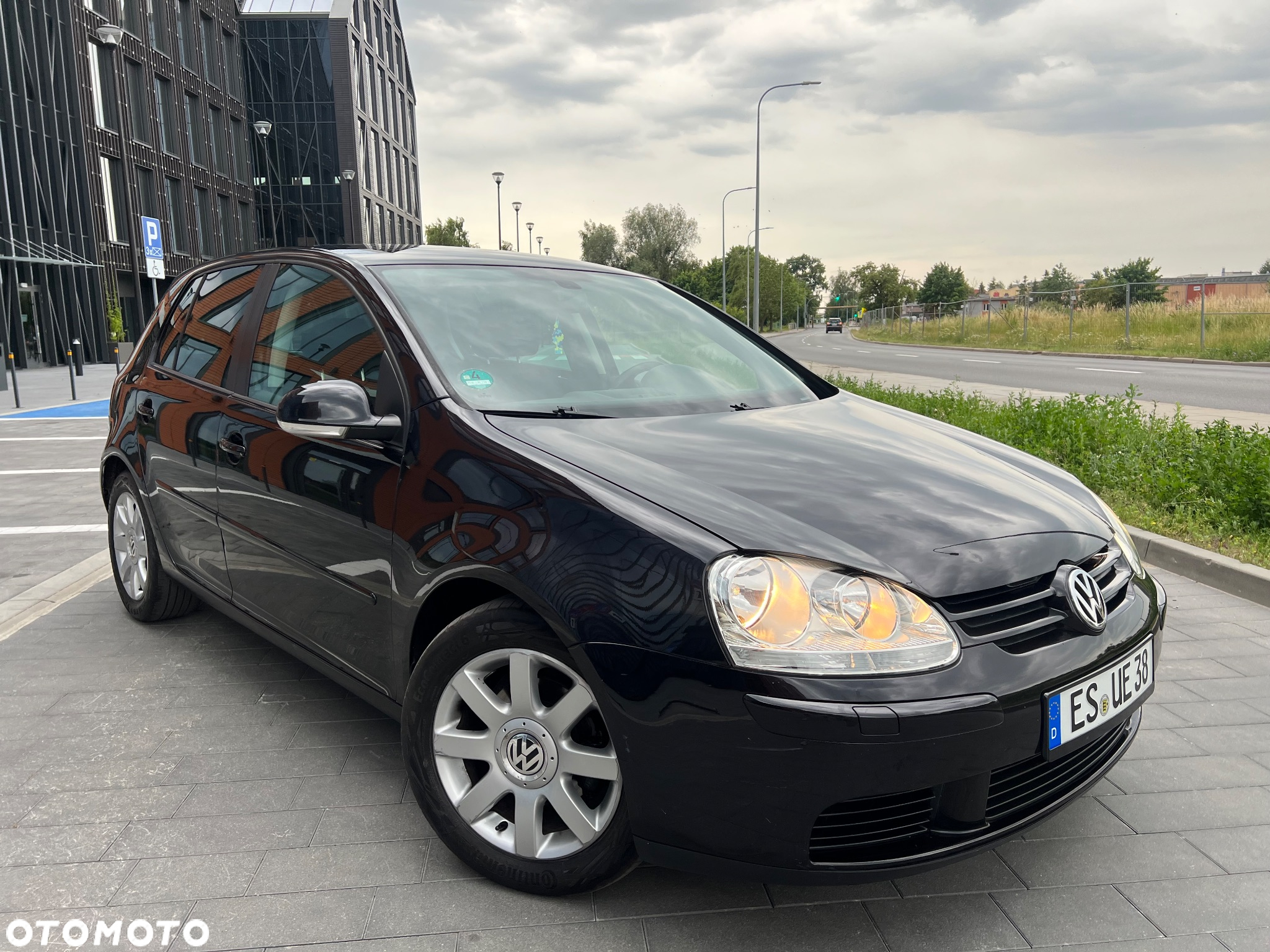 Volkswagen Golf V 1.6 Trendline - 3