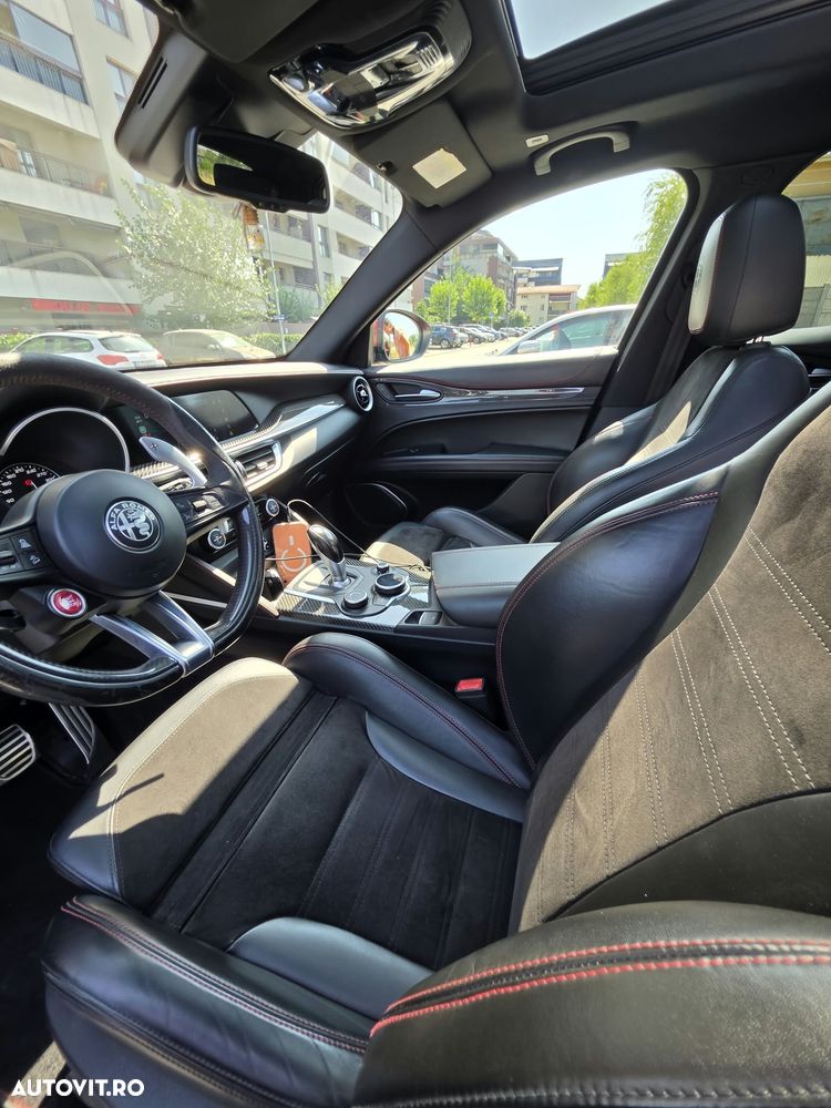 Alfa Romeo Stelvio 2.9 V6 Turbo AWD AT8 Quadrifoglio - 10