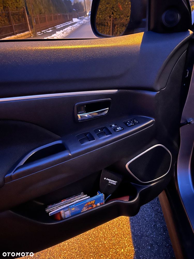 Mitsubishi ASX 1.8 DI-D 4WD Invite - 12