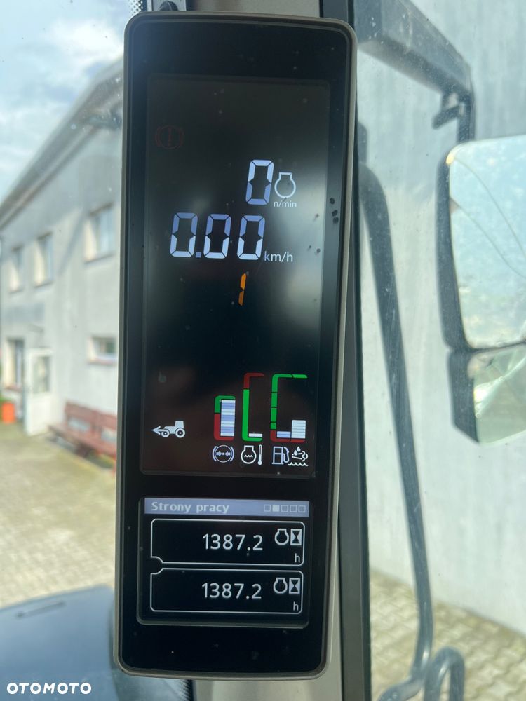 John Deere 6195M - 9