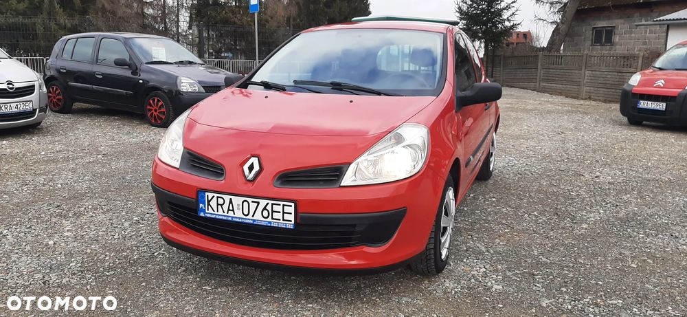 Renault Clio - 39