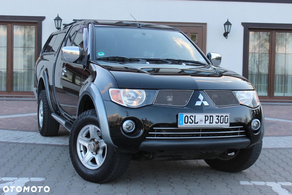 Mitsubishi L200 Pick Up 4x4 Intense Club Cab - 1