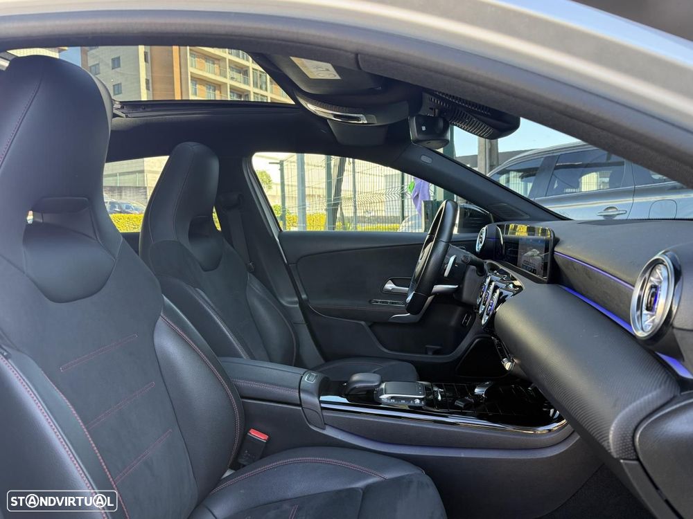 Mercedes-Benz A 250 e AMG Line - 41