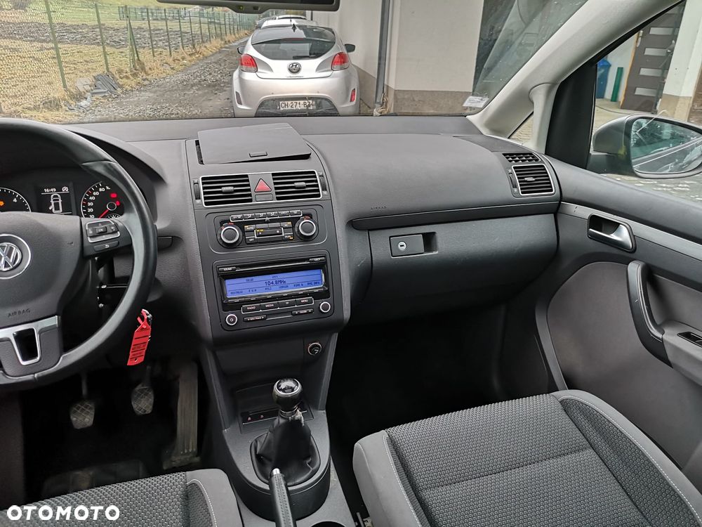 Volkswagen Touran 1.6 TDI DPF Trendline - 22