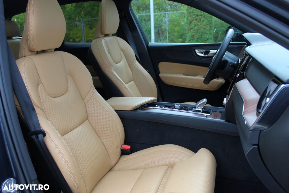 Volvo XC 60 - 12