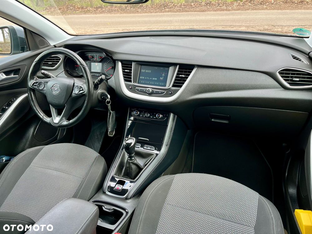 Opel Grandland X 1.2 Start/Stop Business INNOVATION - 11