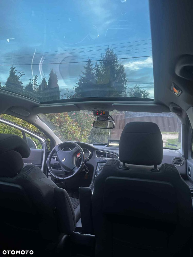 Peugeot 5008 - 7