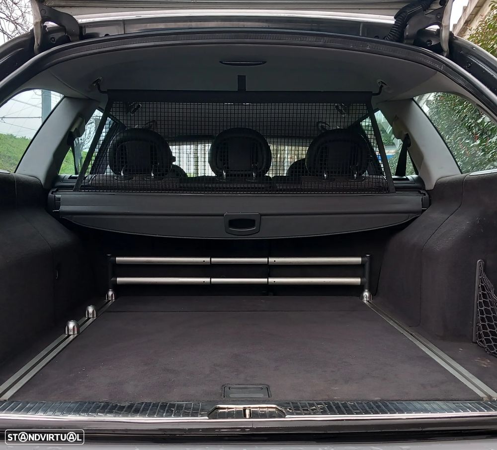 Mercedes-Benz E 220 CDi Avantgarde Aut. - 10