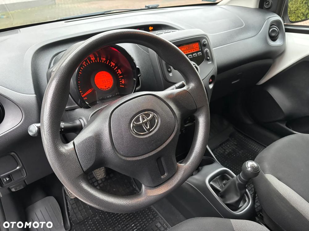 Toyota Aygo 1.0 VVT-i Sprint EU6 - 10