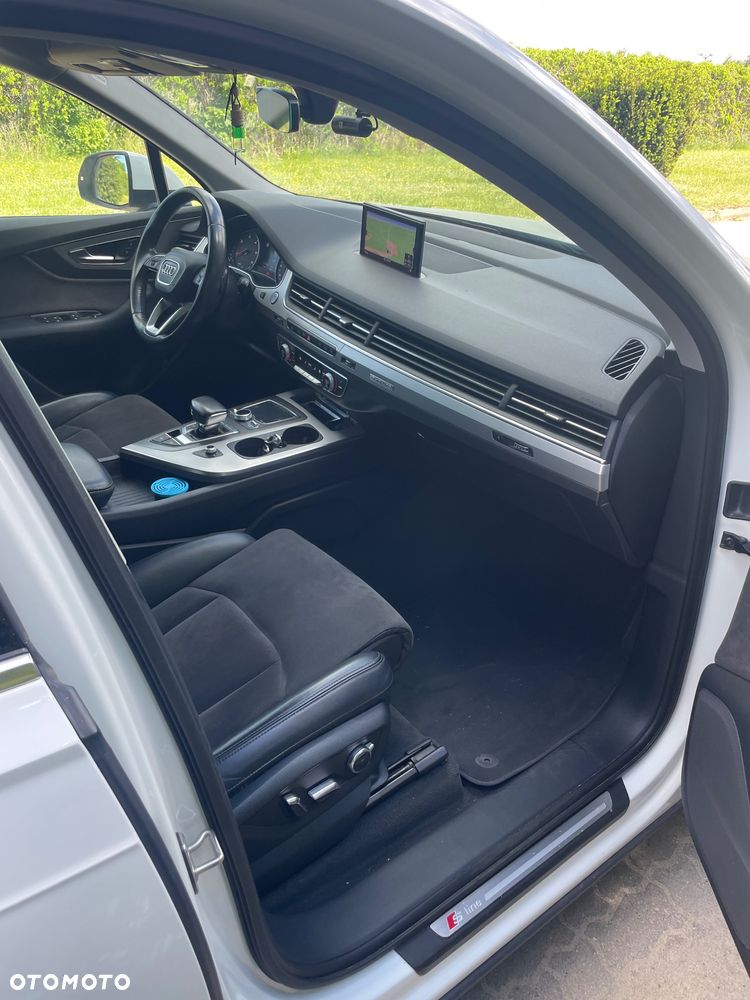 Audi Q7 - 8