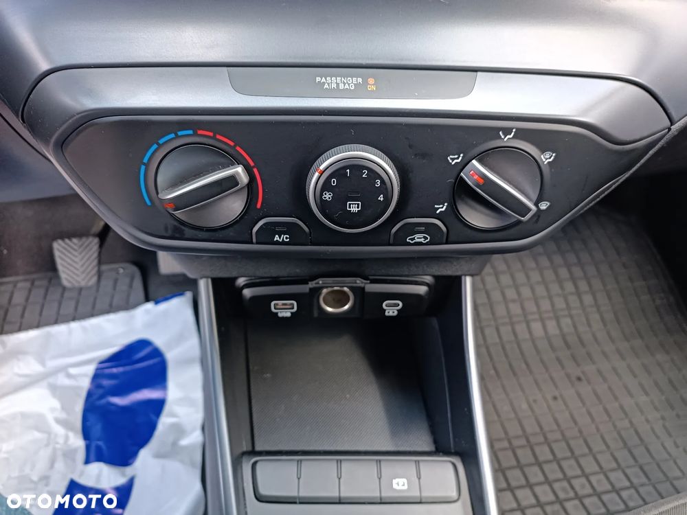 Hyundai i20 - 16