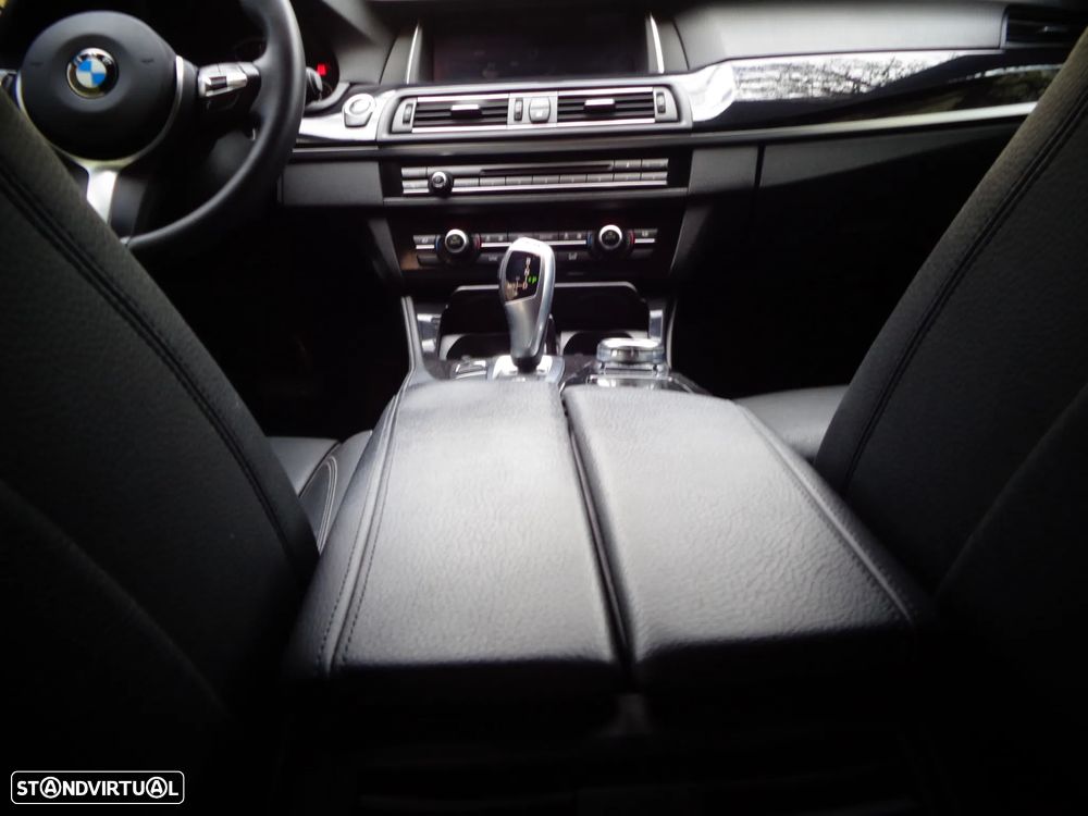 BMW 520 d Pack M Auto - 19