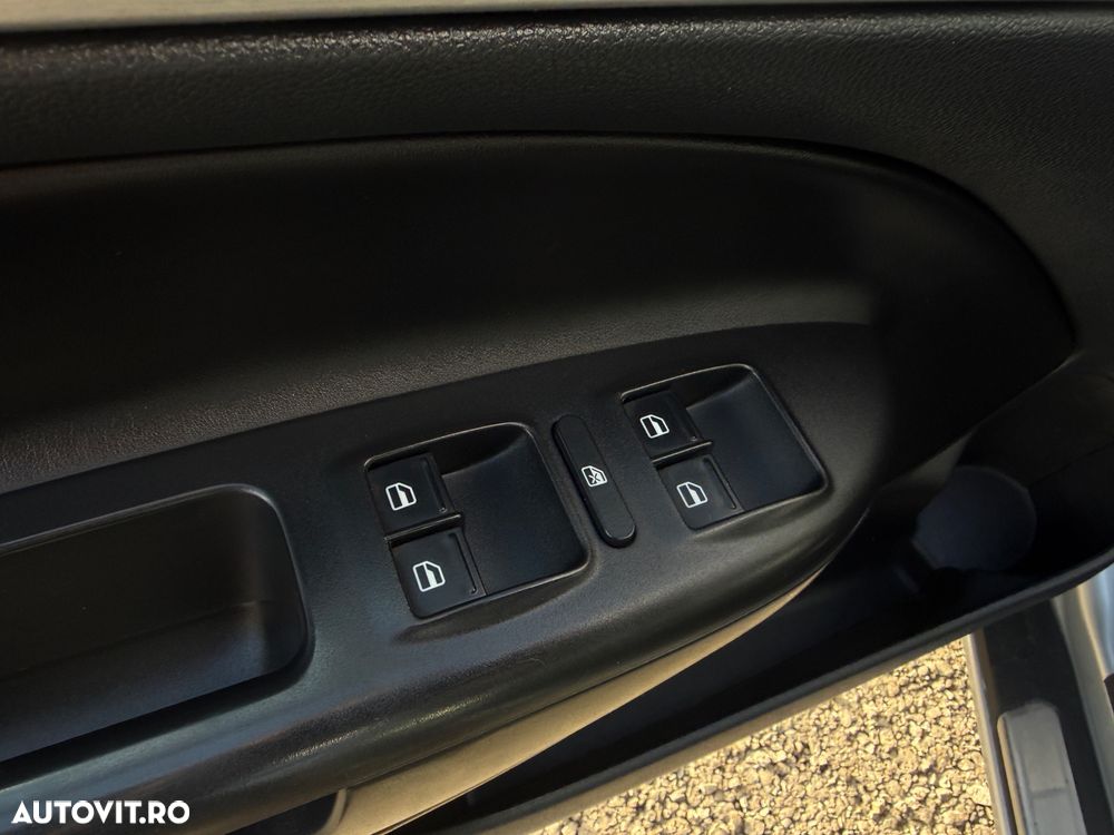 Skoda Octavia Combi 2.0 RS TDI - 24