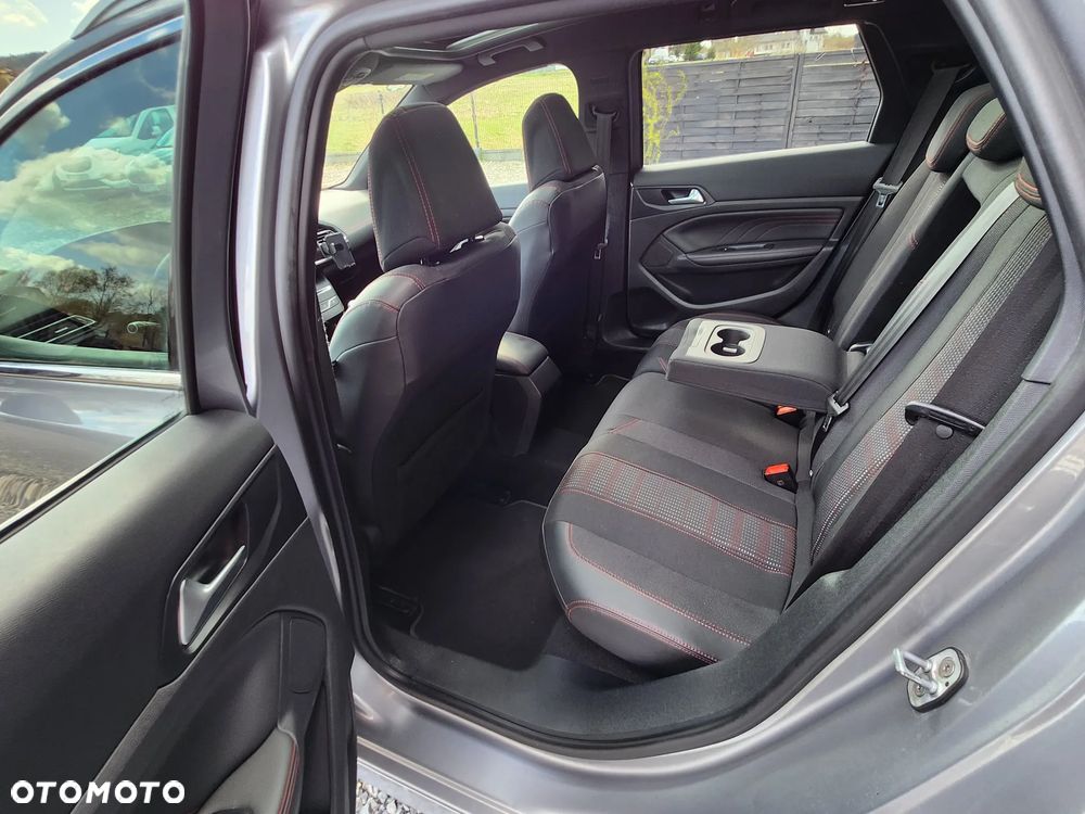 Peugeot 308 PureTech 130 GPF Stop & Start GT - 19