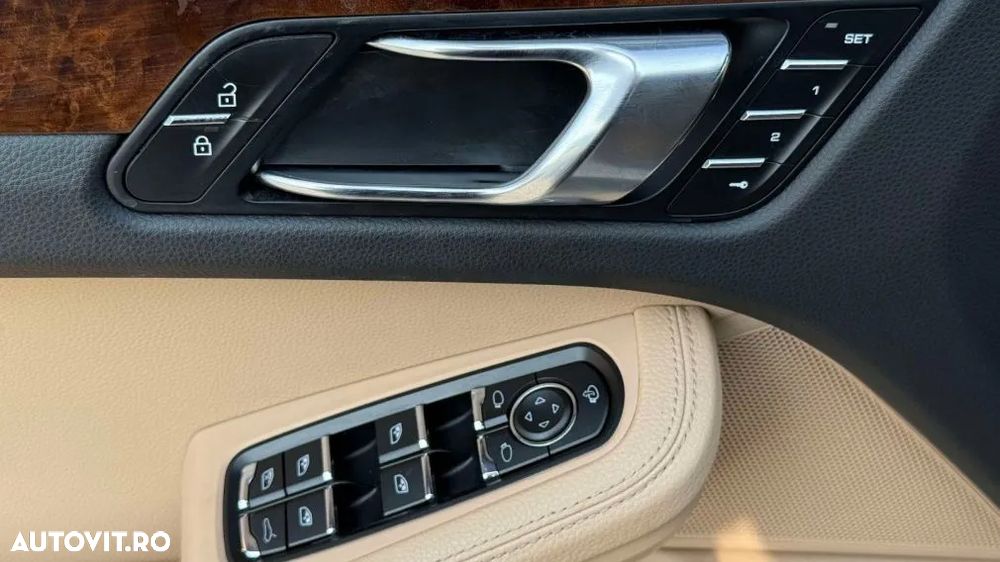 Porsche Macan T PDK - 23