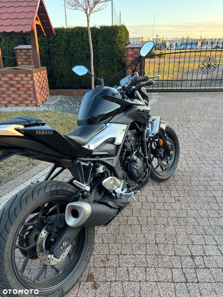 Yamaha MT - 4