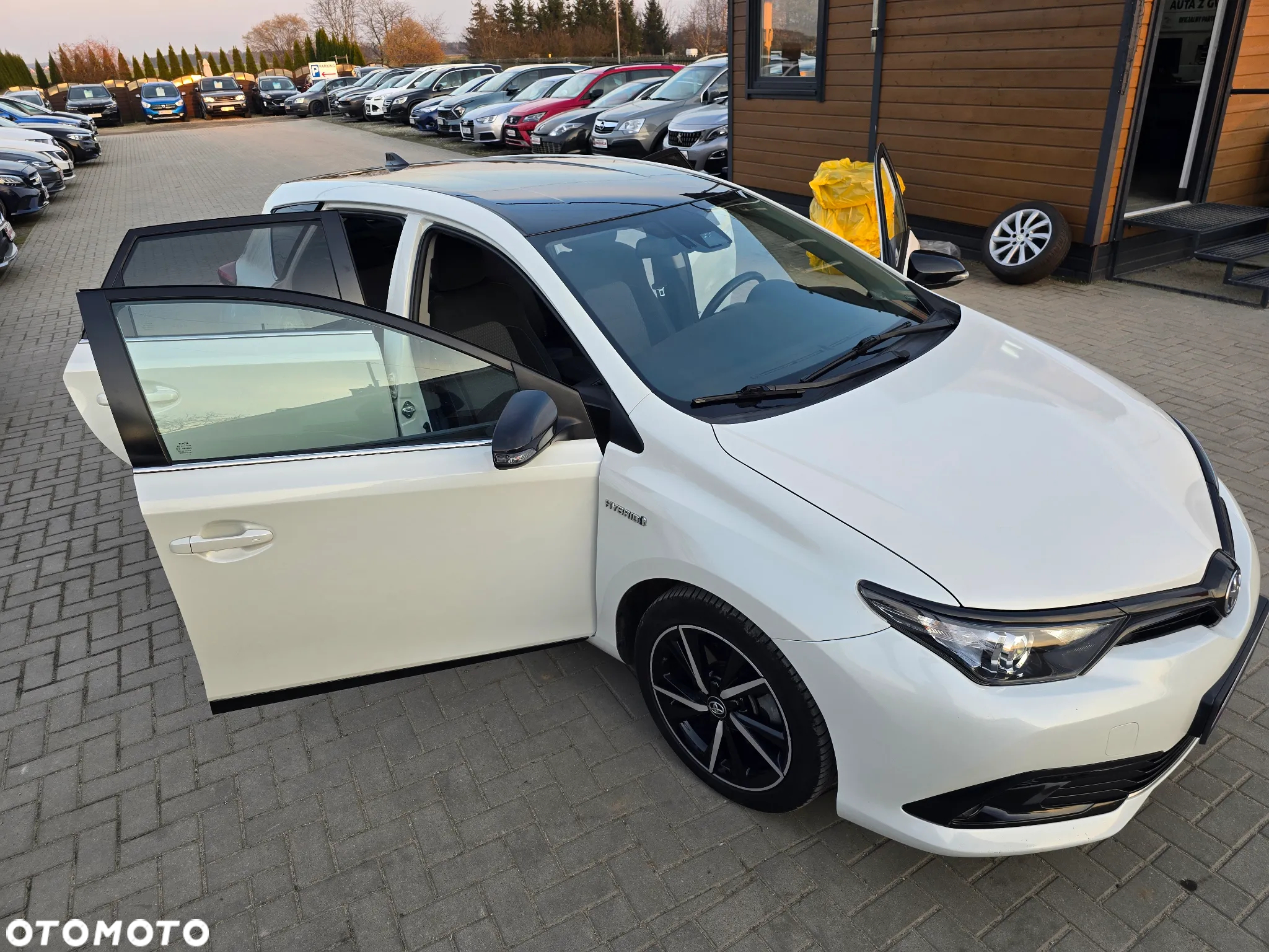Toyota Auris - 33