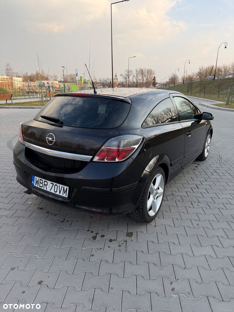 Opel Astra 2.0 Turbo Sport - 4