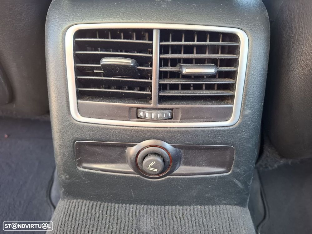 Audi A6 Avant 2.0 TDI Multitronic S-line - 35