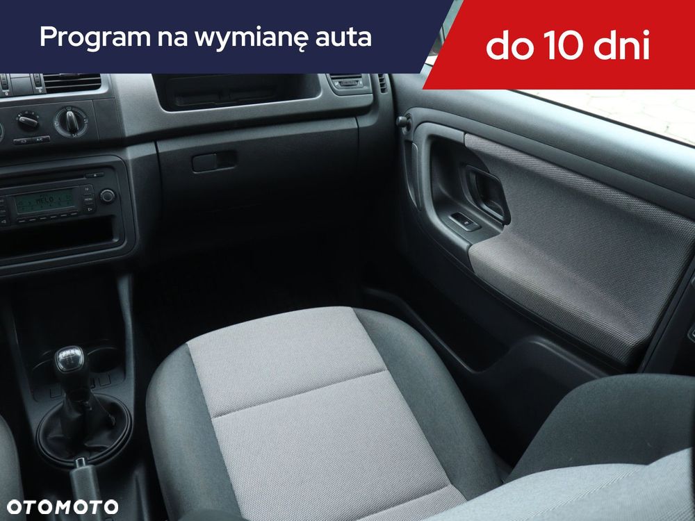 Skoda Fabia - 10