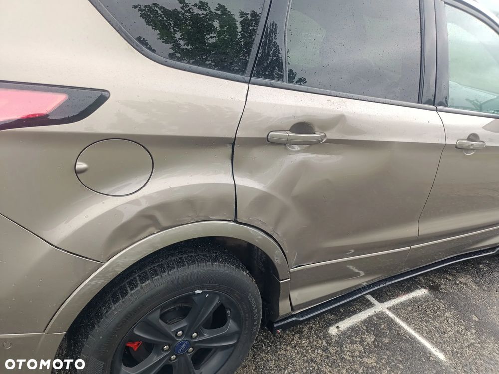 Ford Kuga - 19