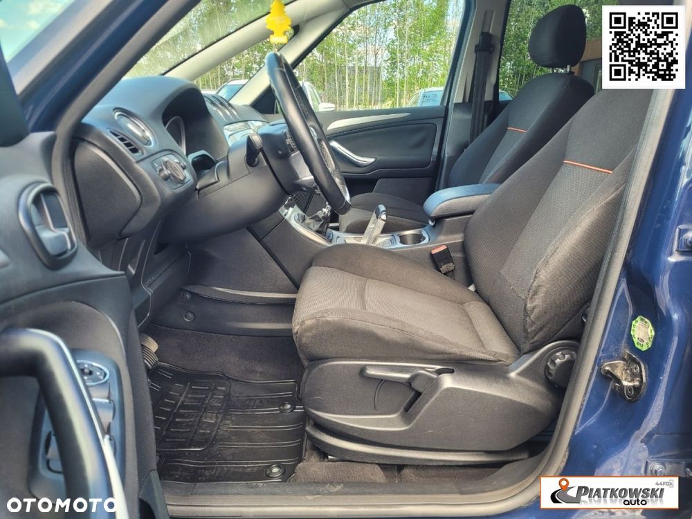 Ford S-Max - 17