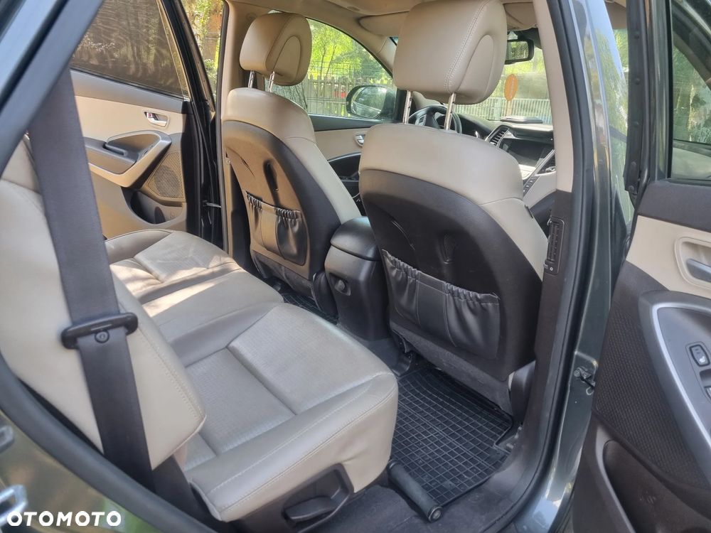 Hyundai Grand Santa Fe 2.2 CRDi Executive 7os - 20