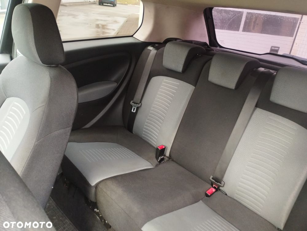 Fiat Punto - 6
