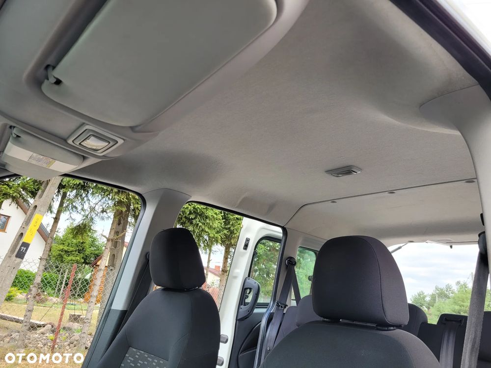 Opel Combo - 16