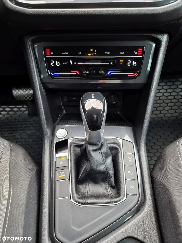 Volkswagen Tiguan 2.0 TDI SCR Life DSG - 9