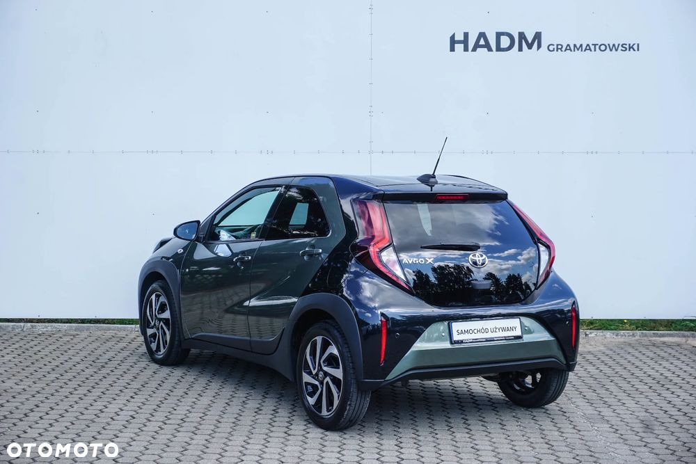 Toyota Aygo X 1.0 VVT-i Executive CVT - 6