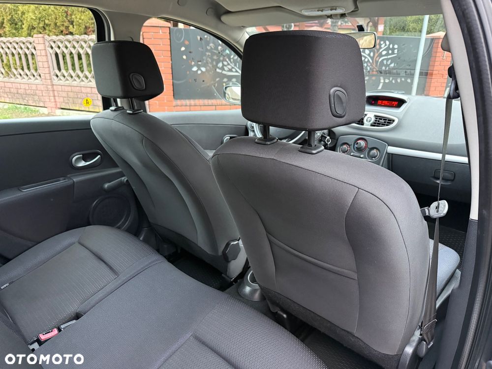 Renault Clio 1.2 TCE Alize - 16