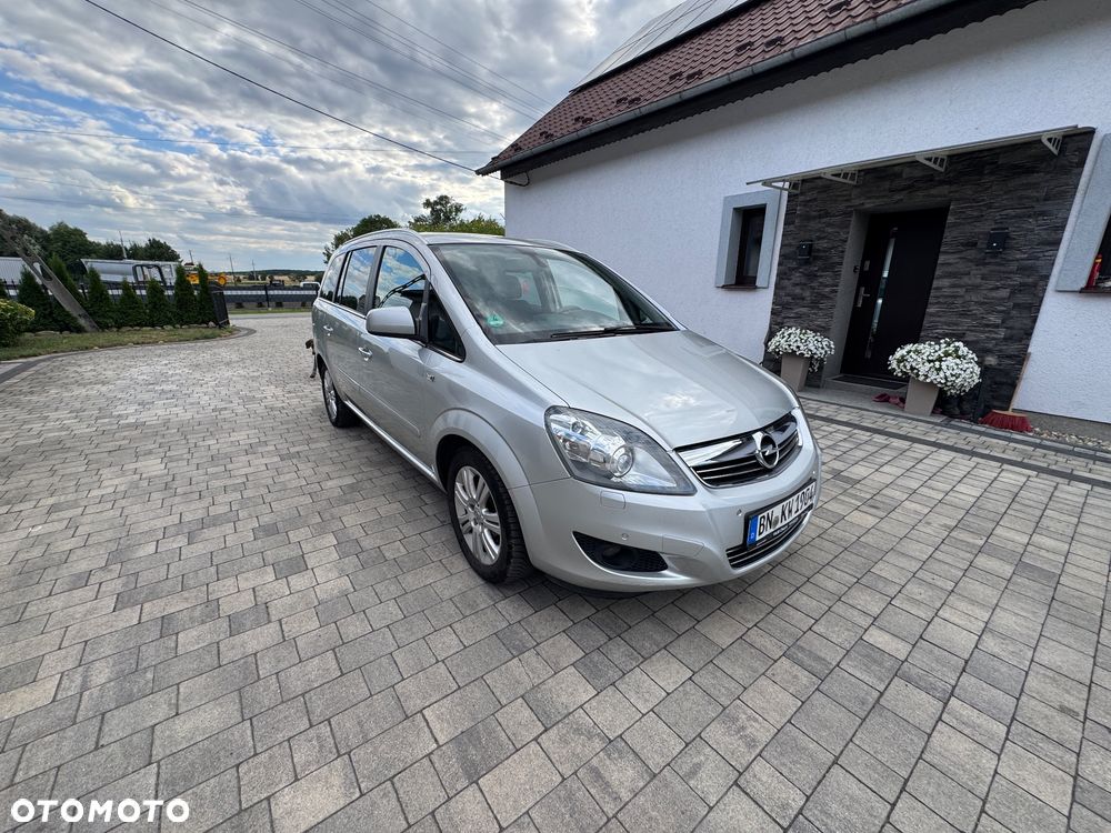 Opel Zafira 1.8 Innovation - 28