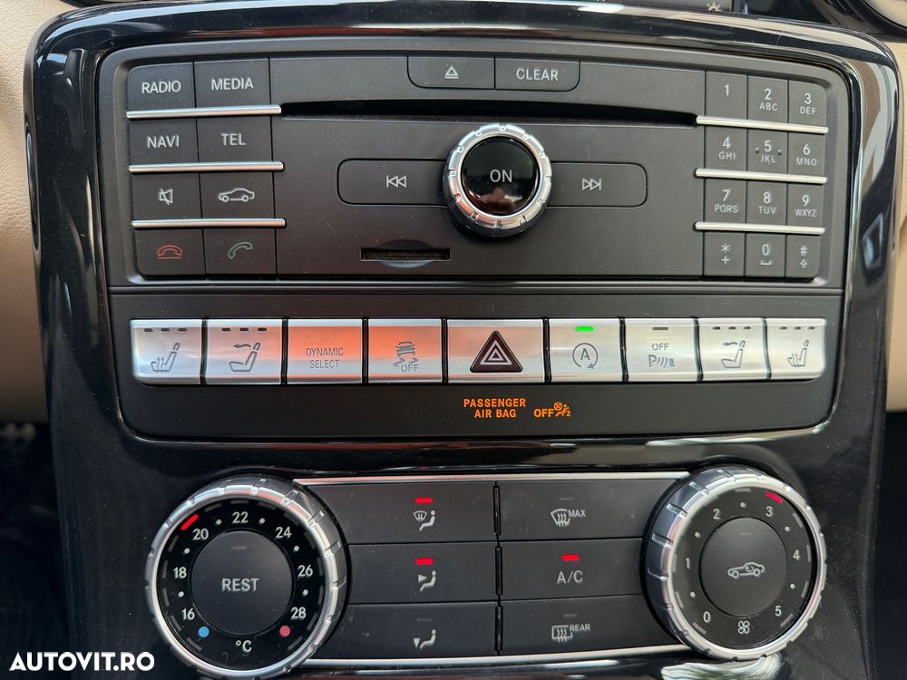 Mercedes-Benz SLC 300 Aut. - 12