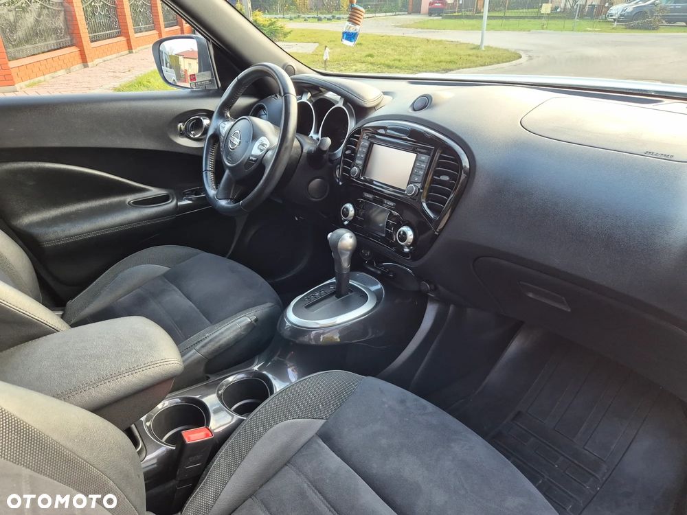 Nissan Juke 1.6 N-Connecta Xtronic - 16