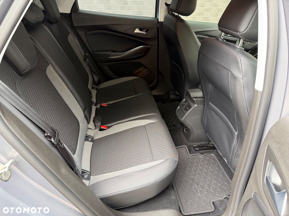 Opel Grandland X 1.2 T GPF Edition S&S - 33