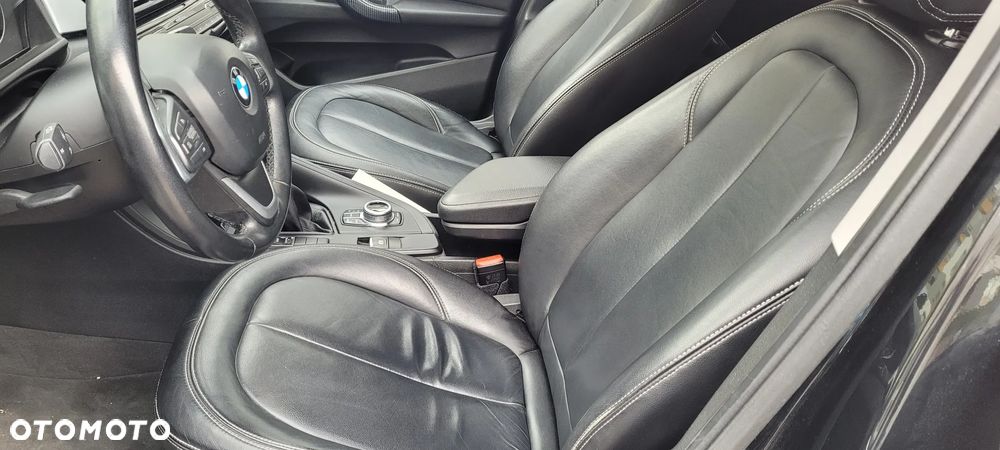 BMW X1 sDrive18d - 18