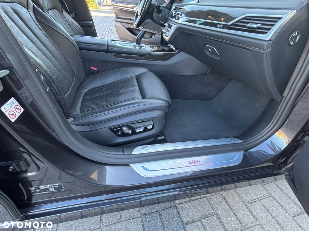 BMW Seria 7 730d xDrive - 11