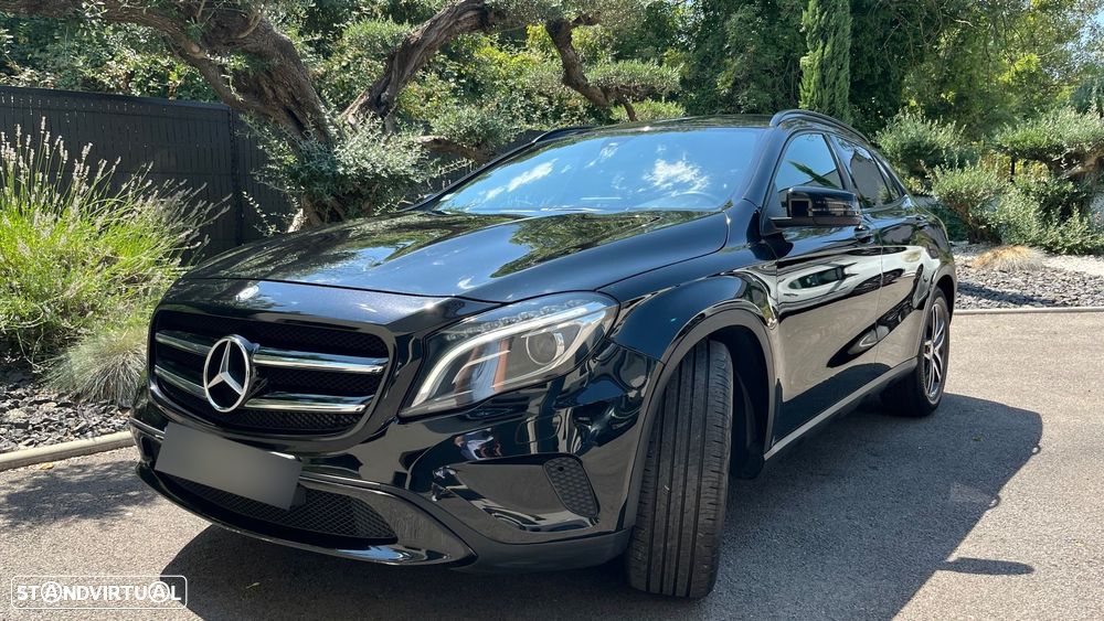 Mercedes-Benz GLA 200 (CDI) d 4Matic 7G-DCT Urban - 18