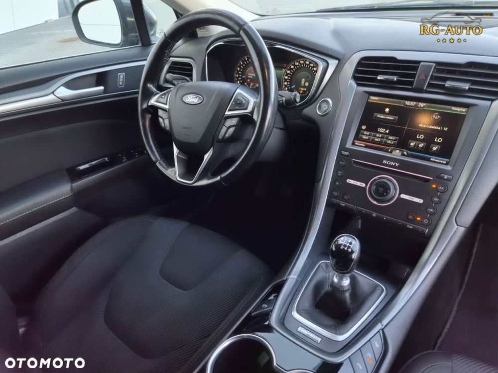 Ford Mondeo - 22