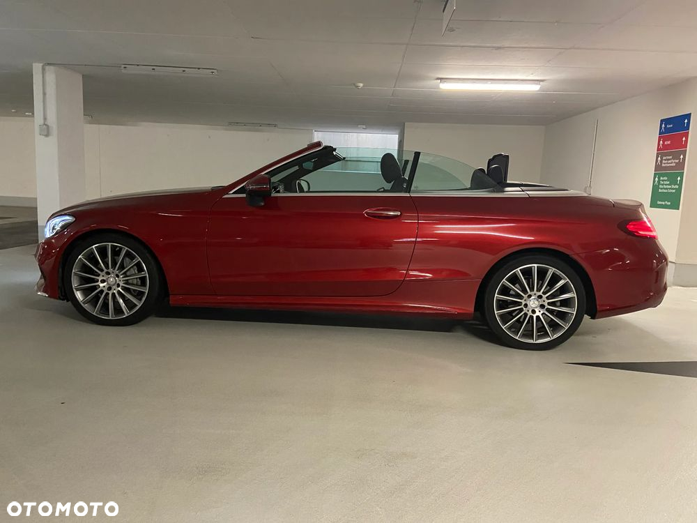Mercedes-Benz Klasa C 220 d Cabrio 9G-TRONIC - 7