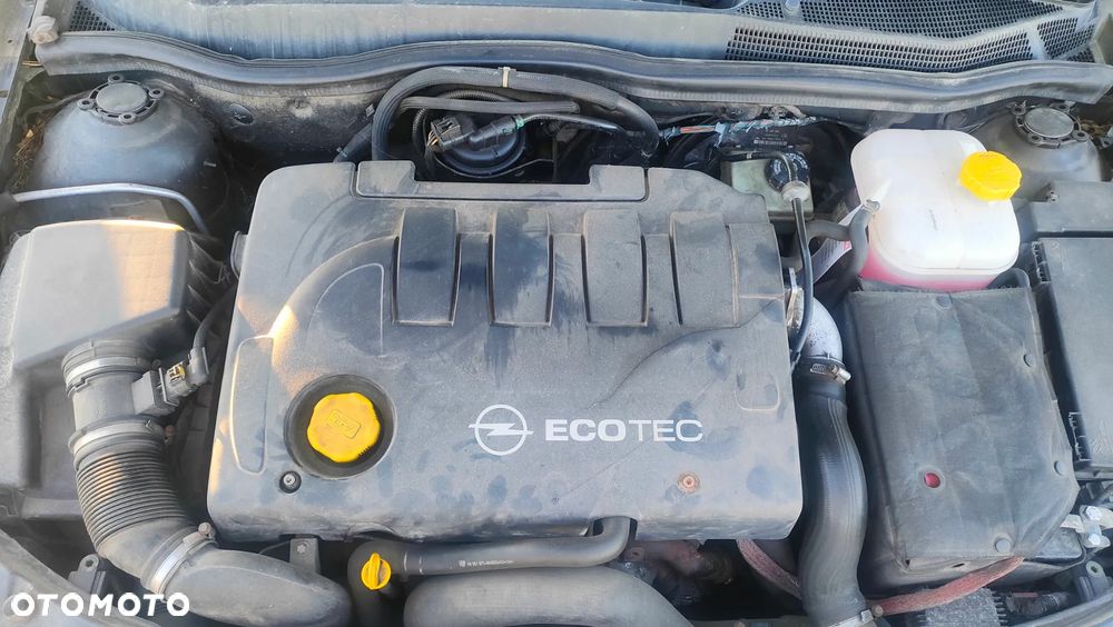 Opel Astra 1.9 CDTI DPF Cosmo - 6