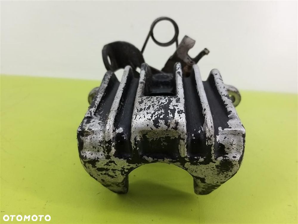 Zacisk hamulcowy tył prawy Audi  A4 B6 8E 2000-2006 SEDAN SKODA SEAT VW - 3