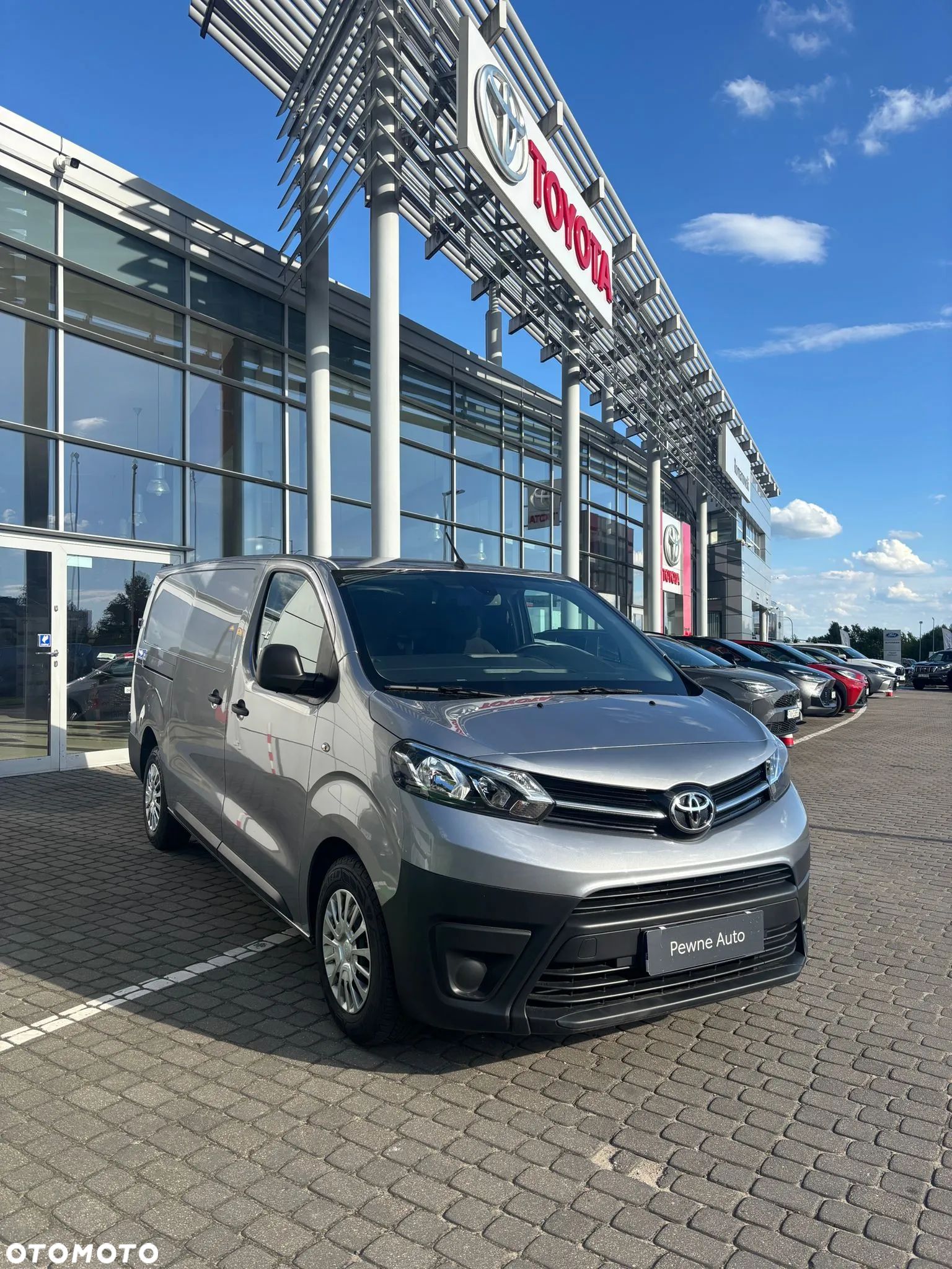Toyota Proace - 1