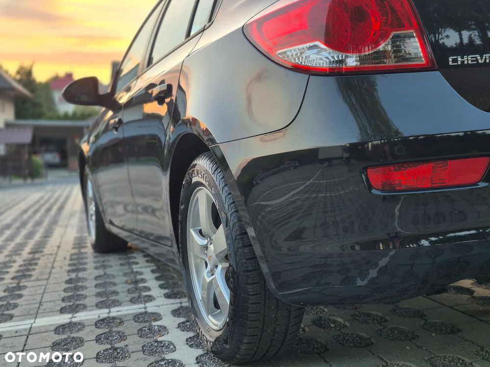 Chevrolet Cruze 1.4T LT+ - 10