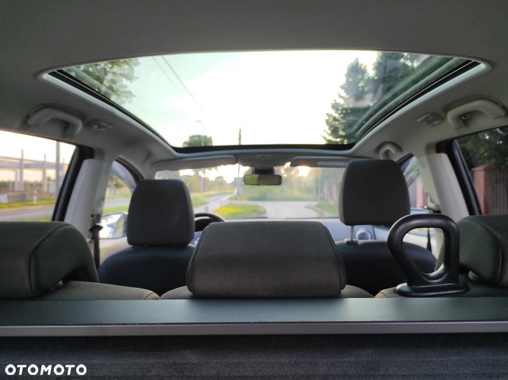 Nissan Qashqai+2 - 14
