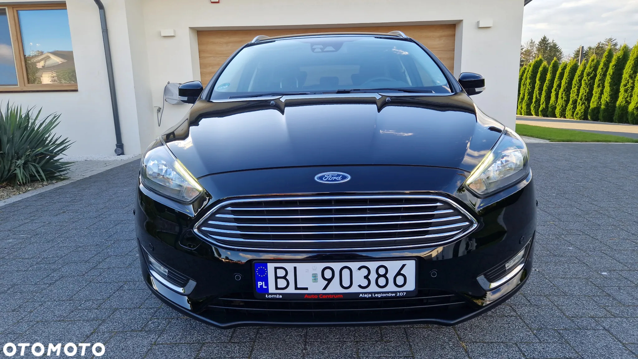 Ford Focus Turnier 1.0 EcoBoost Start-Stopp-System TITANIUM - 22