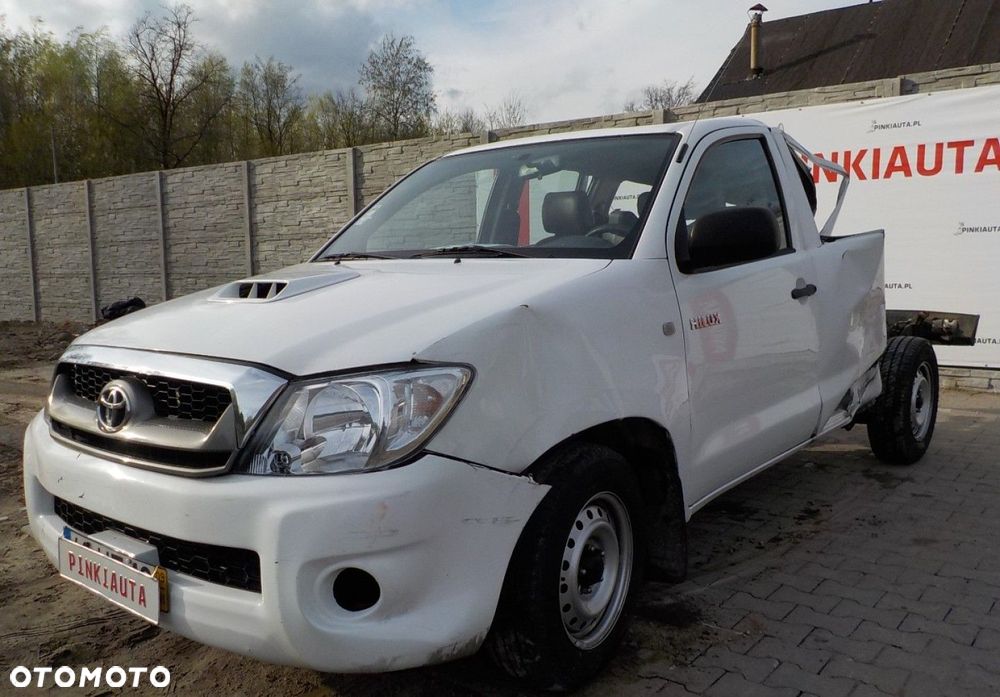 Toyota Hilux - 7