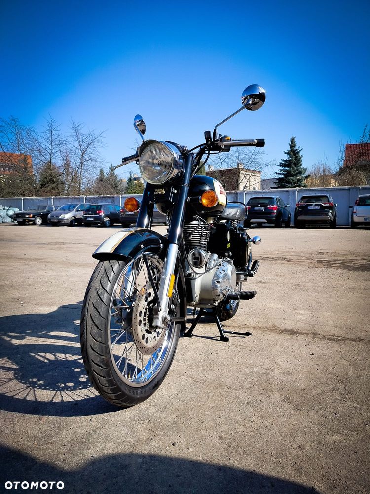 Royal Enfield Classic - 1